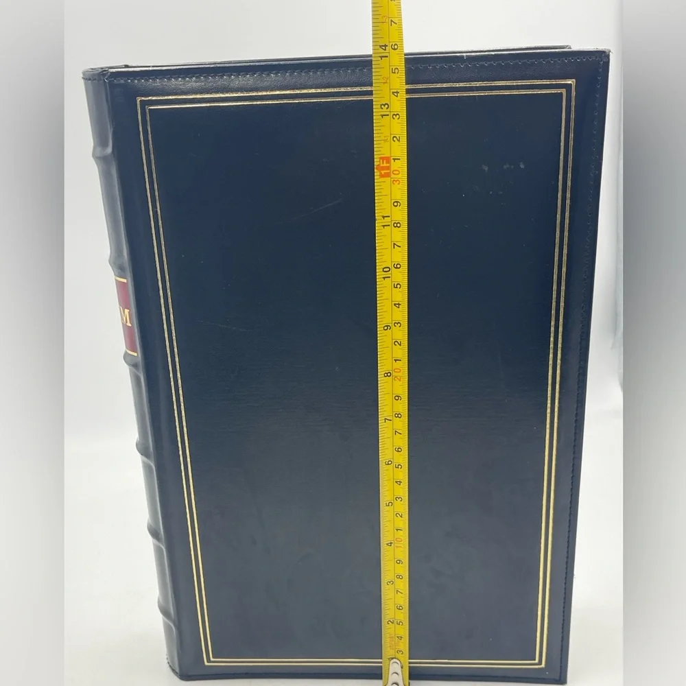 Pioneer: Black Bonded Leather D-Ring VTG 408 (4”x6”) Photo Album w/ Memo Column